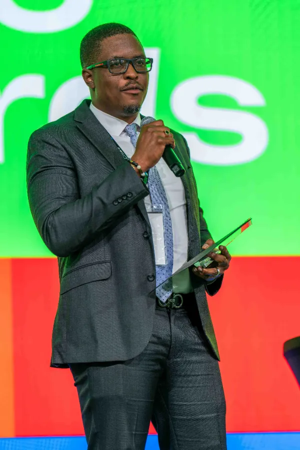 CIS 25- Awards-21